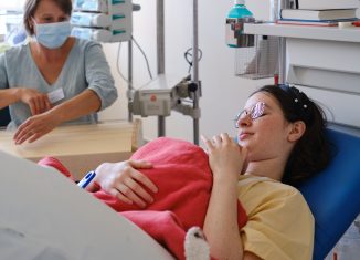 Musiktherapie stärkt die Bindung von Mutter und Kind nach einer Frühgeburt. Foto: Altonaer Kinderkrankenhau