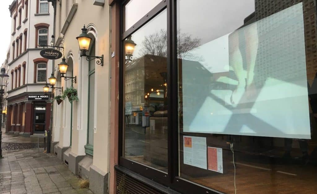 Mitten in der Stadt: schau.fenster für Kunst und Kultur!