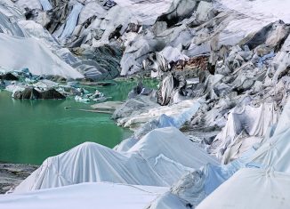 Foto aus dem Werkzyklus „Was bleibt ist nur die Illusion eines Gletschers” von Franziska Rutz.