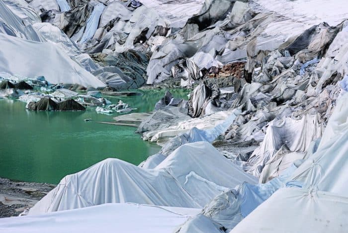 Foto aus dem Werkzyklus „Was bleibt ist nur die Illusion eines Gletschers” von Franziska Rutz.