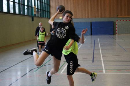 Die Bandbreite der Förderungen ist groß und reicht bis zum Jugendhandball. Foto: DBS