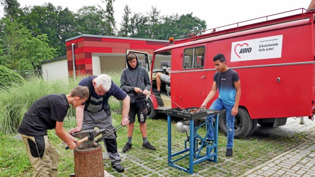 Heiße Sache: Braun­schweiger Schule hat eine eigene Schmiede
