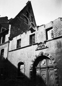 Das zerstörte Hinterhaus an der Jacobstraße. Foto: Nieders. Landesamt f. Denkmalpflege