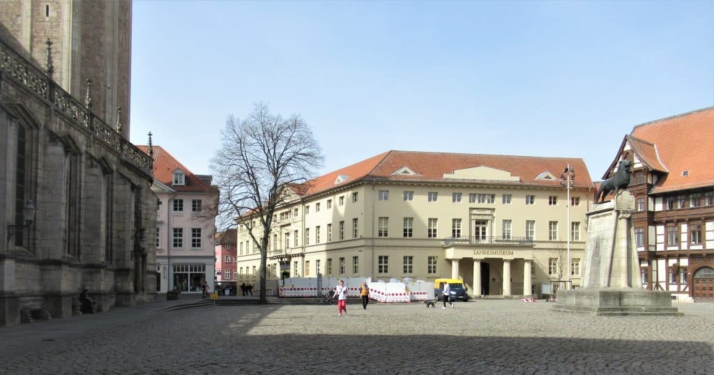 Umbau­pläne respek­tieren das Vieweg­haus als Denkmal