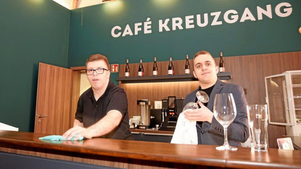 Im Braun­schweiger Café Kreuzgang hat die neue Saison begonnen
