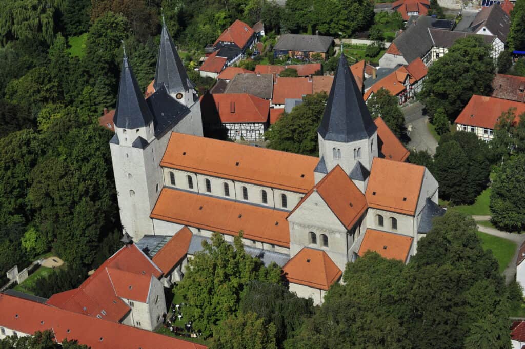 Der Kaiserdom aus anderen Blick­win­keln