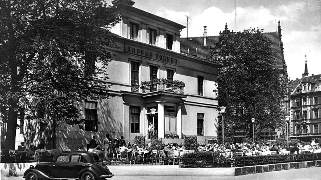 So wurde die Amsberg-Villa vom Café zum Bankhaus