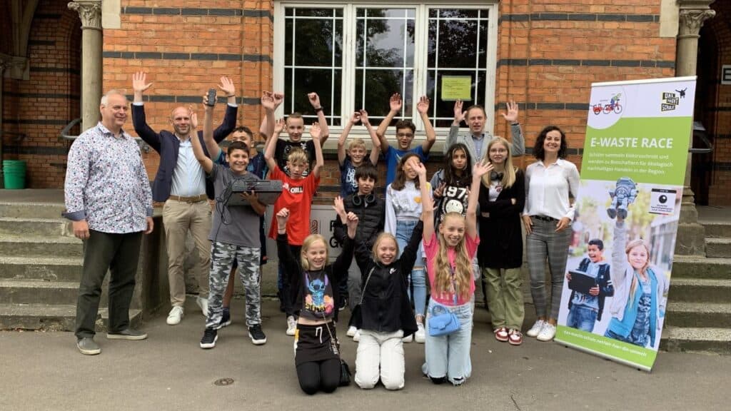Braun­schweiger Schulen sammeln Schrott für die Umwelt