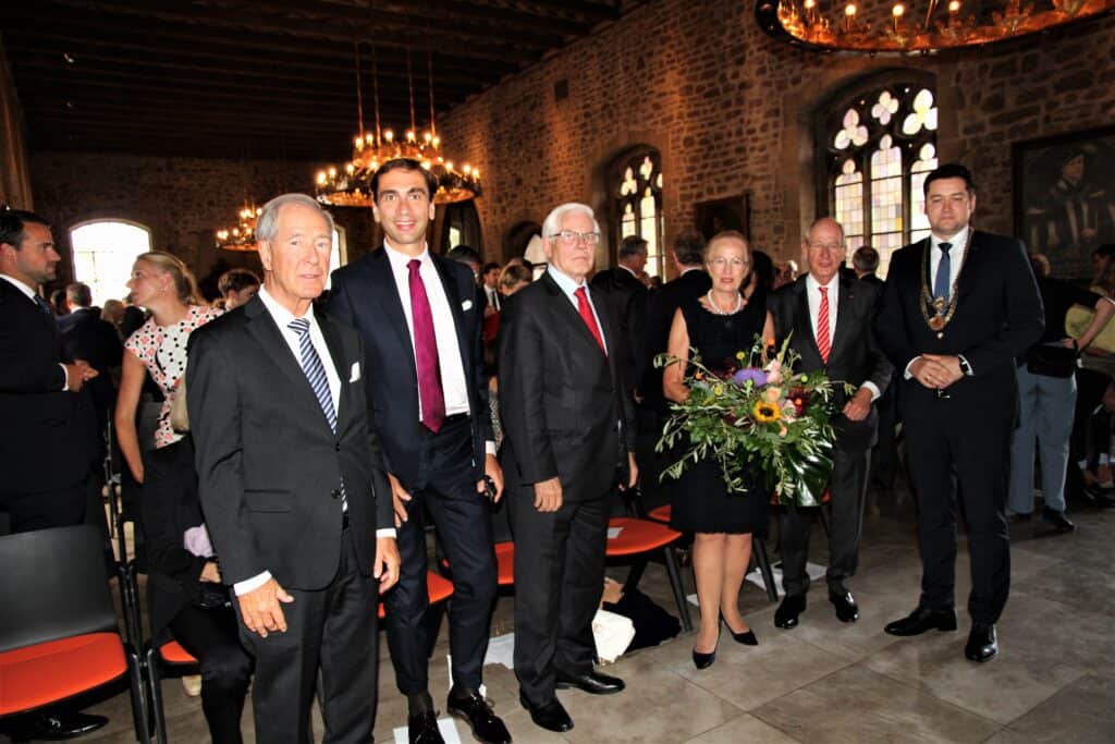 In einem Atemzug mit Büssing, Jüdel und Nathalis