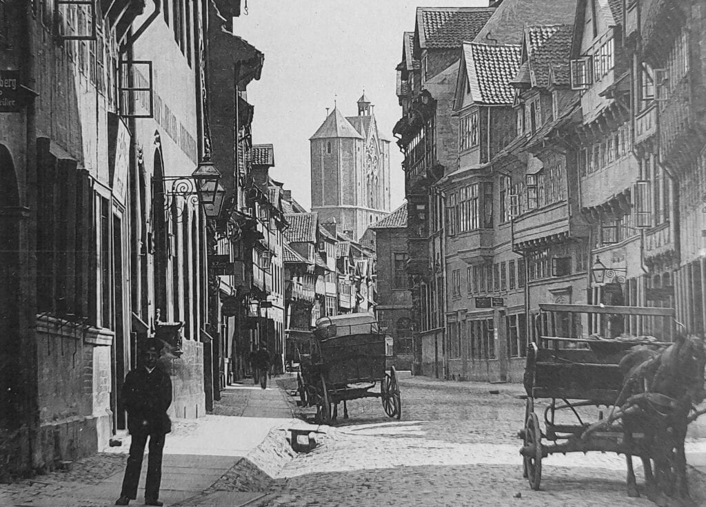 Reiche Baukultur in der Reichs­straße