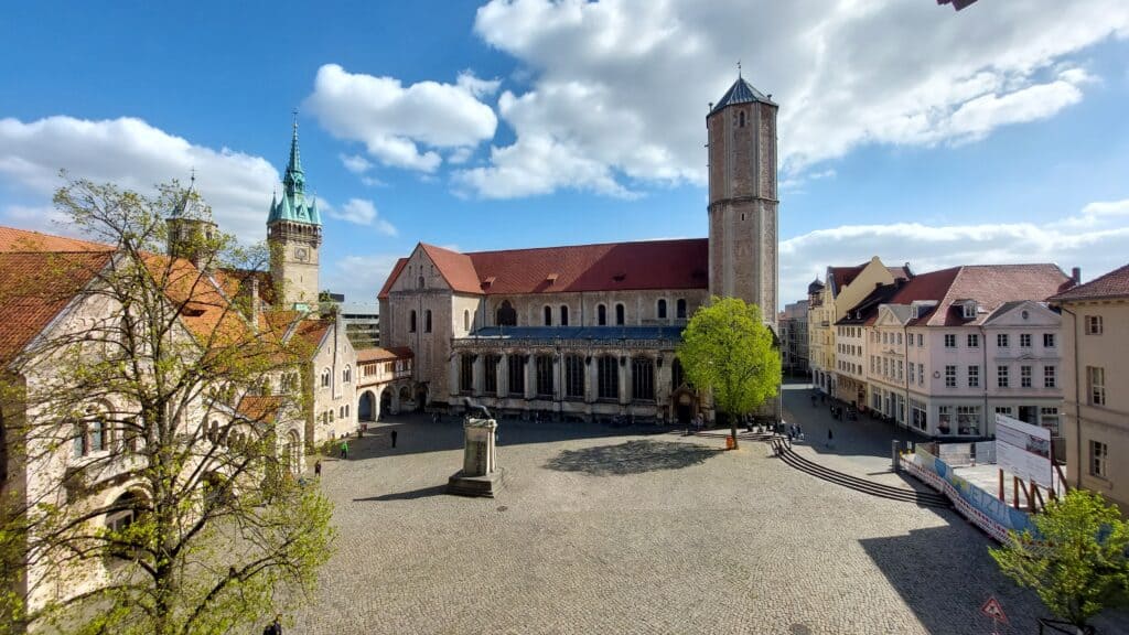 „Der Dom ist das bedeu­tendste Baudenkmal Braun­schweigs“