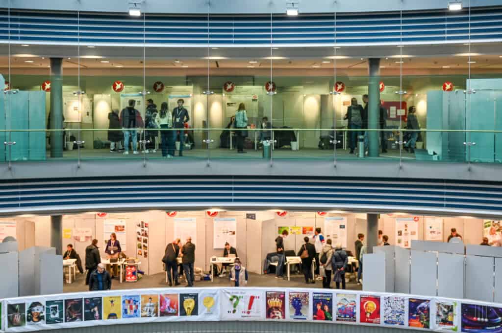 64 Projekte stellen sich der Jury