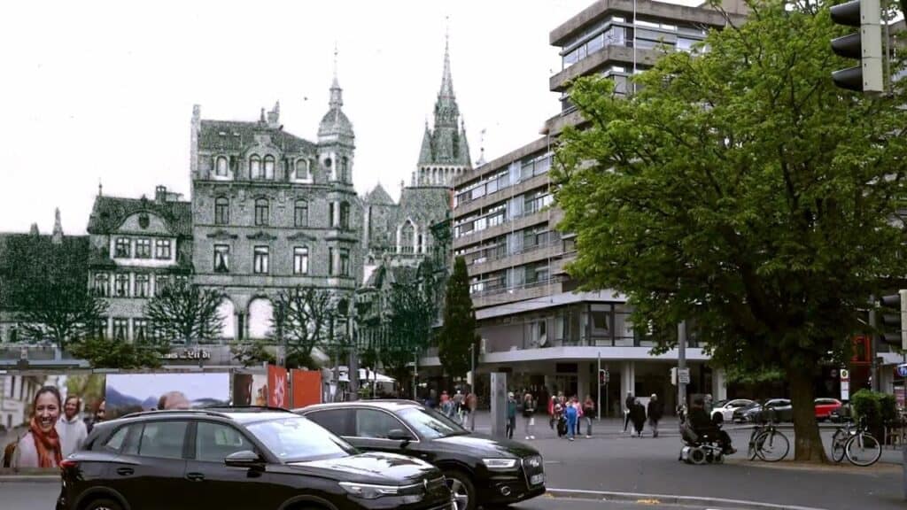 Langer Hof mit Blick auf den Rathaus-Erwei­te­rungsbau