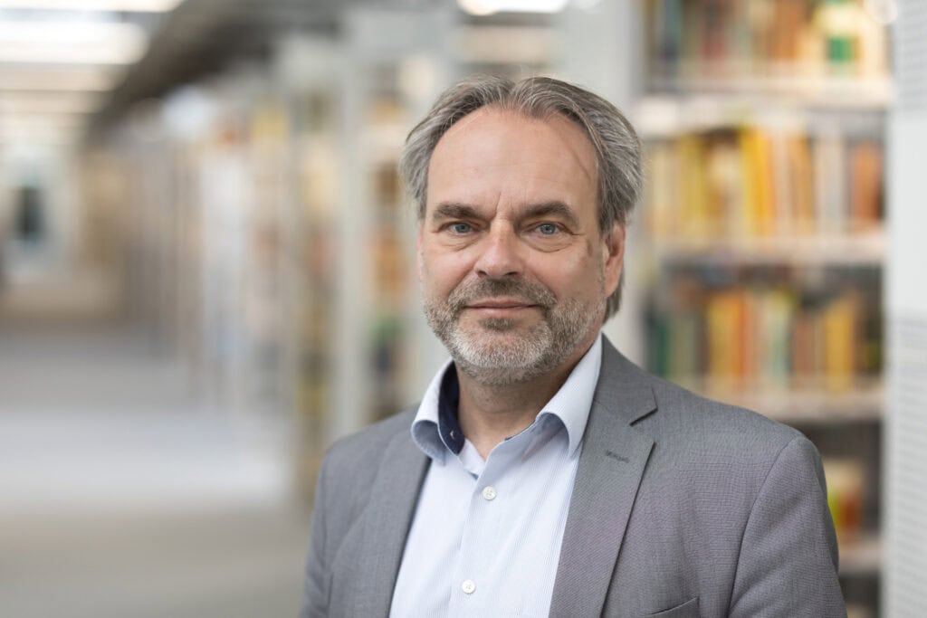 „Bildungs­me­dien sind Massen­me­dien“: Direktor des Georg-Eckert-Instituts im Interview