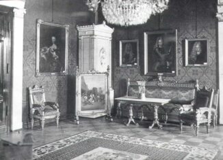 Historische Fotos, wie hier vom Kleinen Audienzzimmers, halfen bei der Einrichtung des Schlossmuseums. Foto: Stadtarchiv H XVI A II 3b