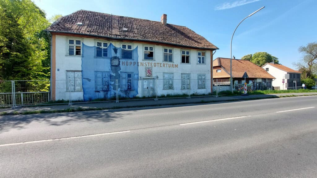 Schöp­pen­stedter Turm vor dem Verfall gerettet