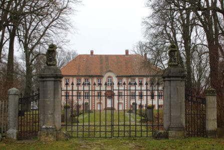 Ansicht des Herrenhauses von Süden. Foto: Katja John
