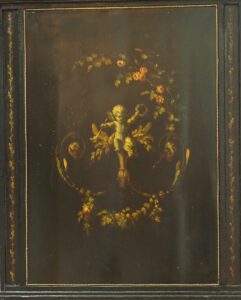 Stobwasser-Schreibkommode, Detail: Blüten- und Rankenverzierung.