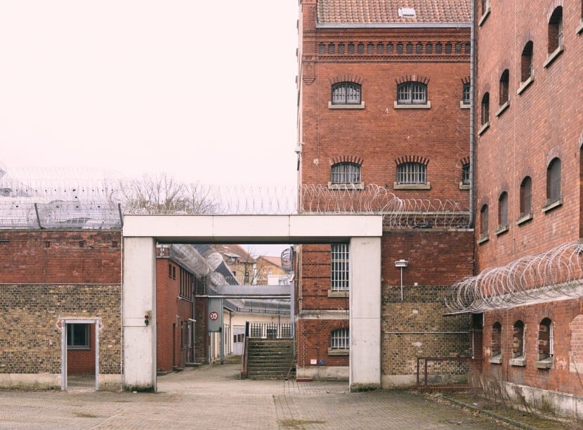 Das Zentrum liegt im Gefängnis