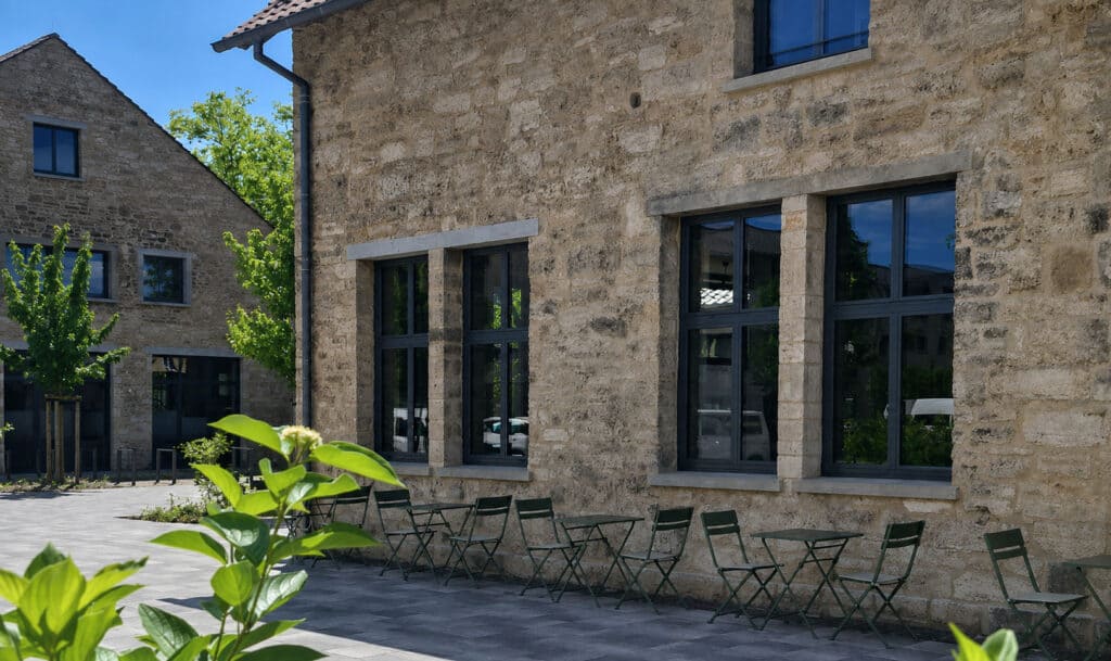 Die Ostseite des Cafés. Foto: privat